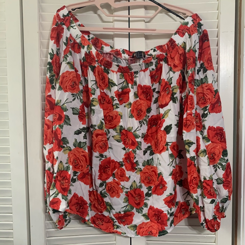 3/$20 Off the shoulder rose print top